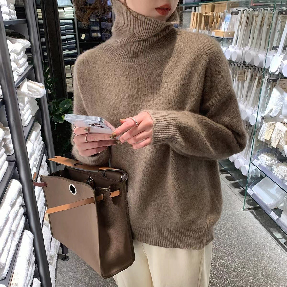 High neck solid color sweater for women in autumn and winter