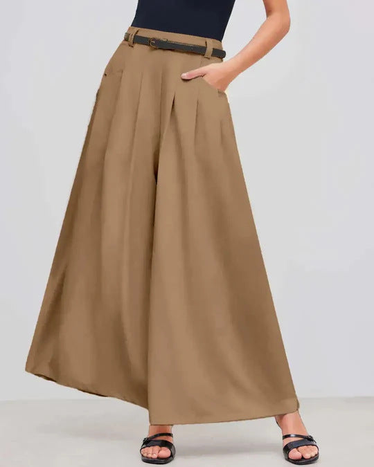 loose wide-leg pants