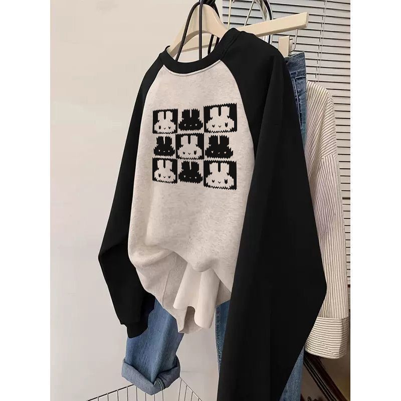 Vintage Raglan Sleeve Lightweight Crewneck Hoodie for Women, Cartoon Print, Loose Fit Long Sleeve Top