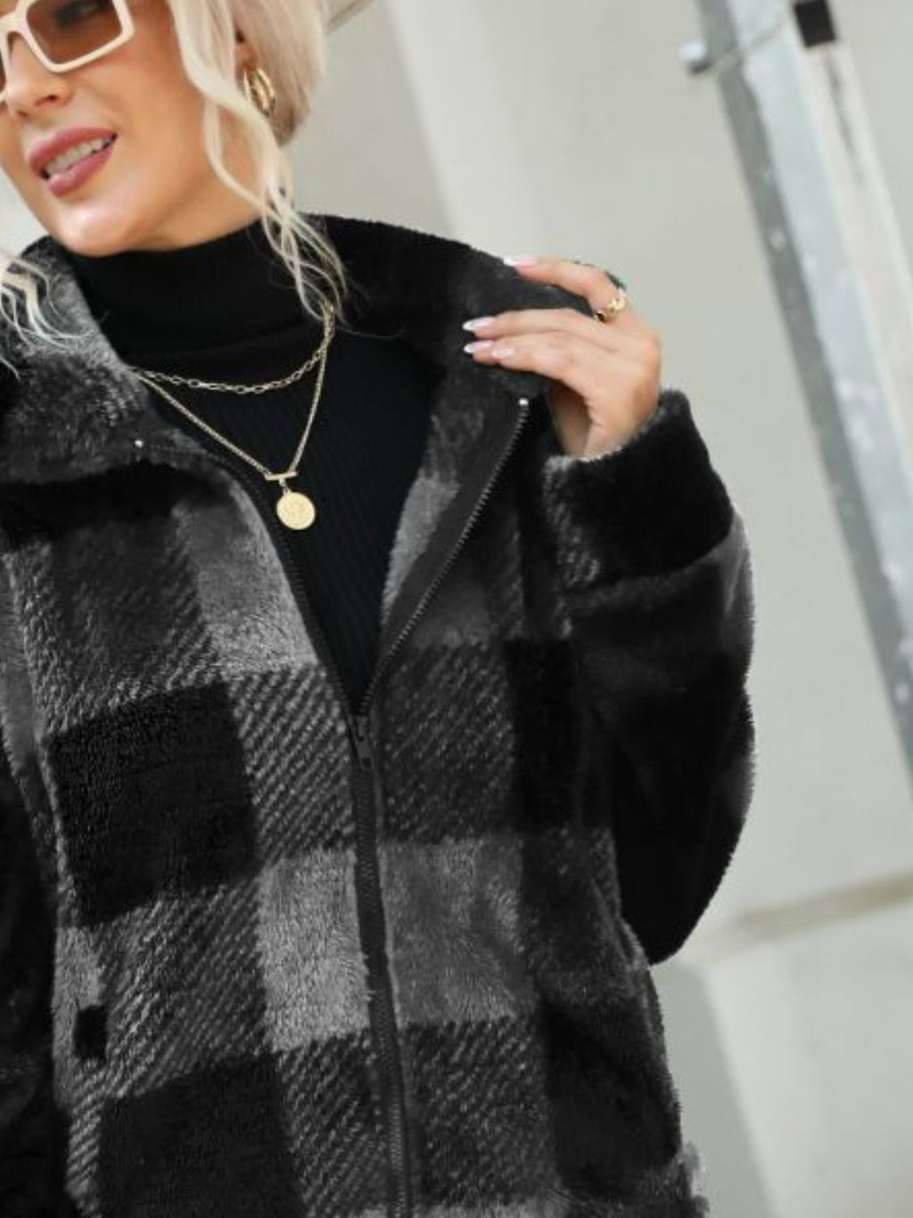 Women Plaid Zip-Up Collared Jacket