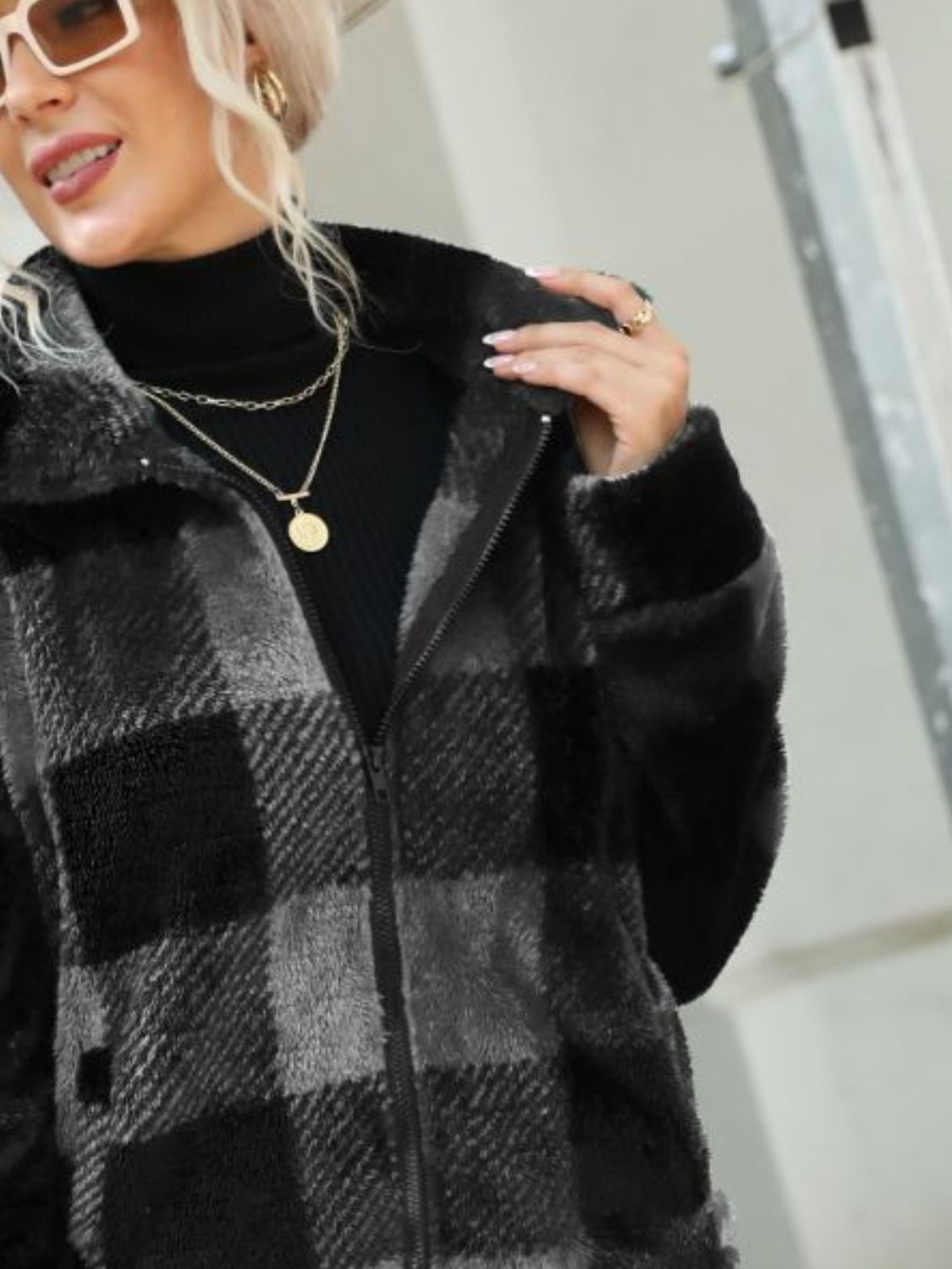 Women Plaid Zip-Up Collared Jacket