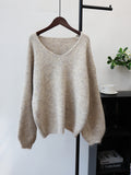 Loose V-neck sweater for women