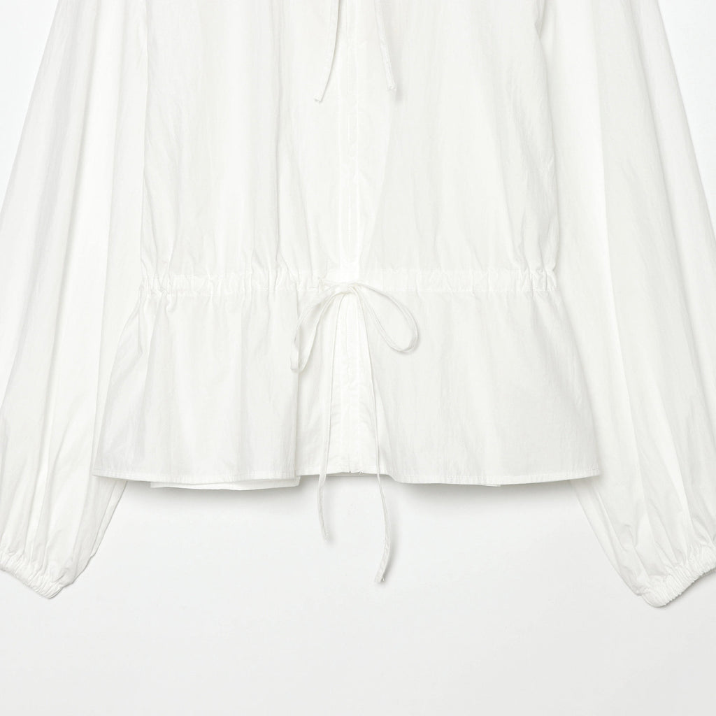 Stand up collar long sleeved shirt