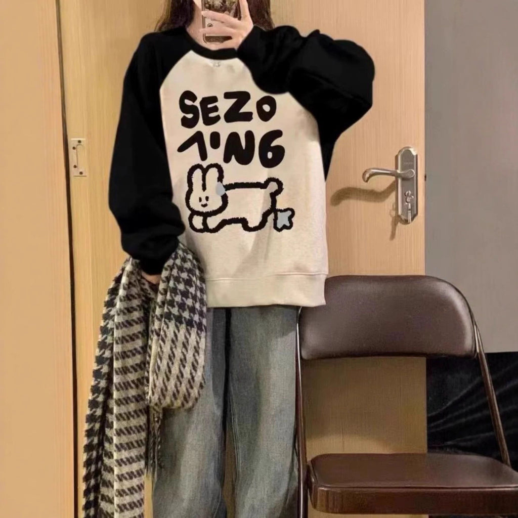 Casual Round Neck Pullover Hoodie for Women, Loose Fit, Cartoon Print