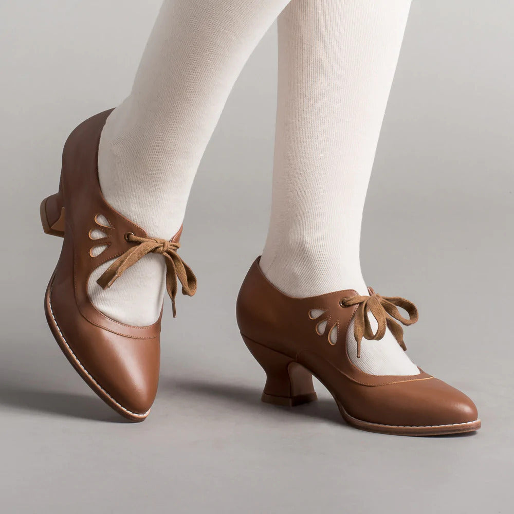 Hollow-out high-heeled lace-up large-size women's casual shoes