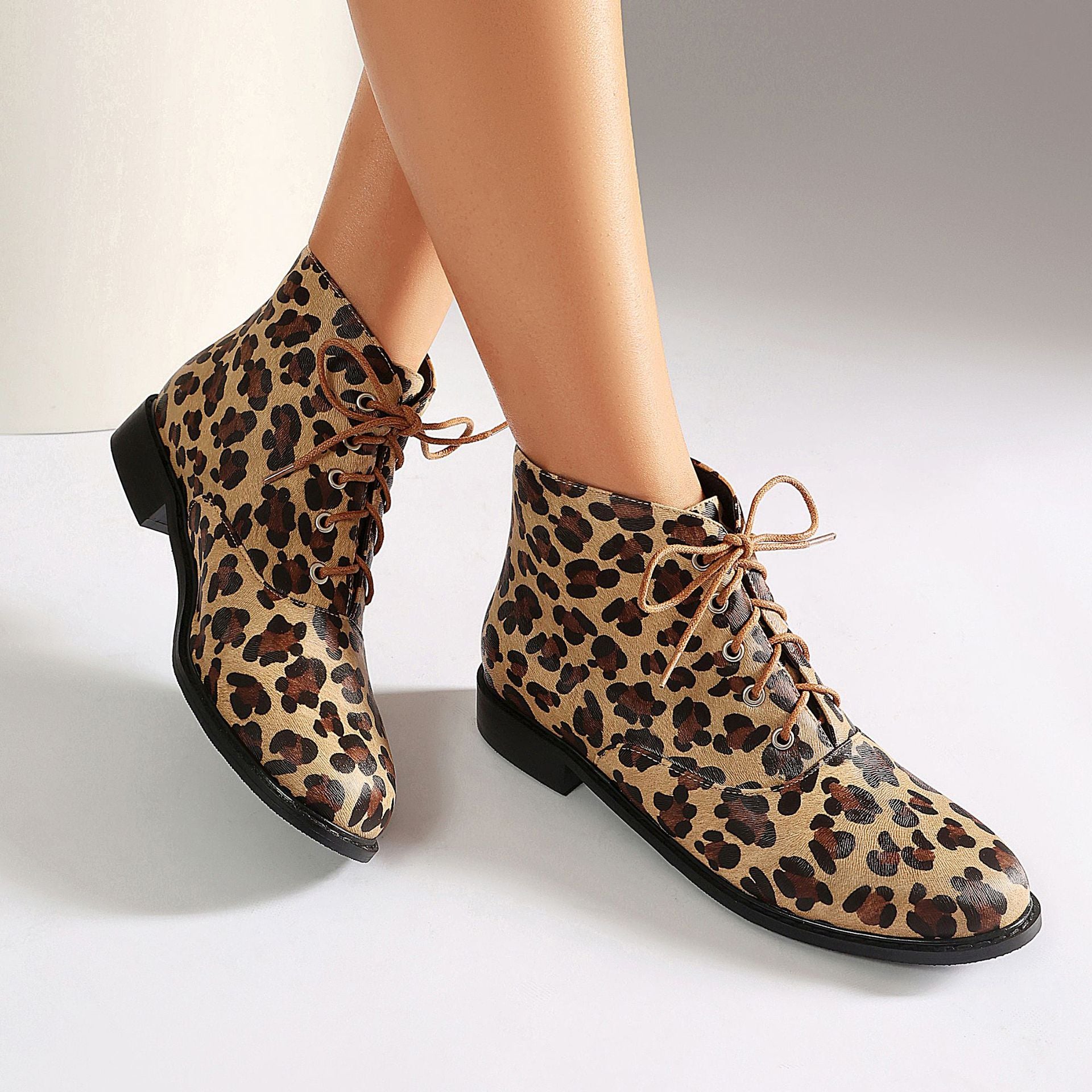 Autumn/winter casual low heel leopard print  extra large size lace-up low-cut Martin boots Made to order, ships in 7 days