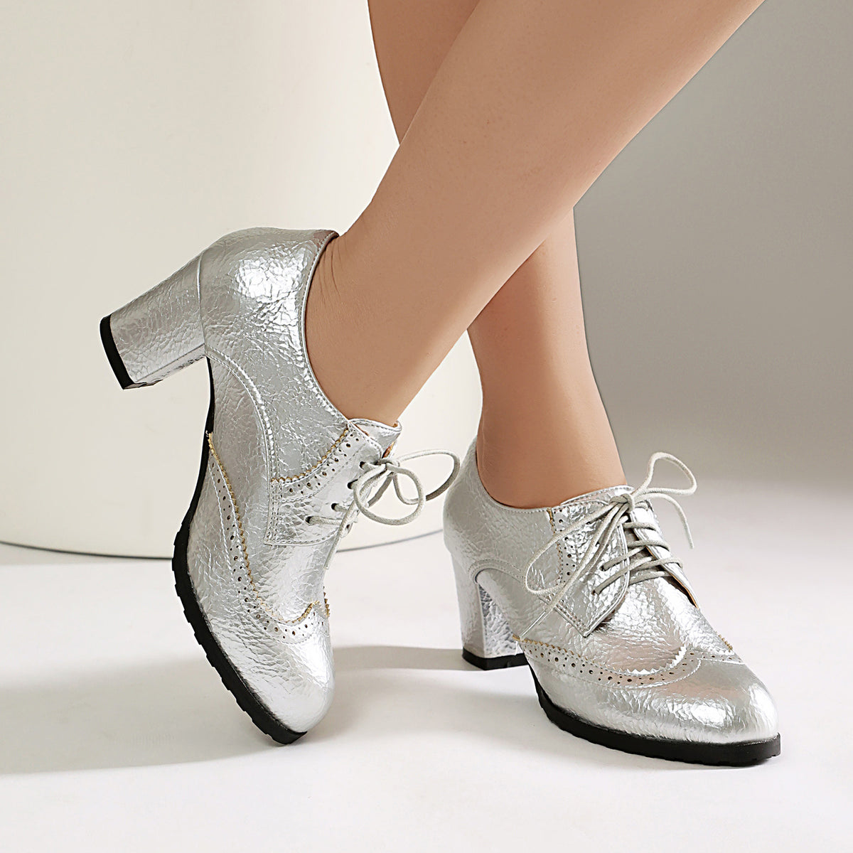 Spring and Autumn Fashion High-Heeled Lace-Up Block Shoes Oversized Lace-Up Brogue Dress Shoes Made to order, ships in 7 days