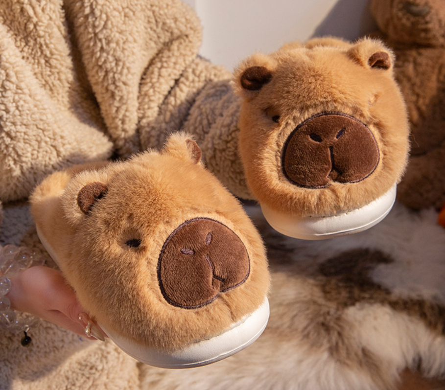 Capybara Cotton Slippers for Women Autumn Winter New Style Home Warm Lined Thick Sole Non-Slip Fuzzy Slippers for Men