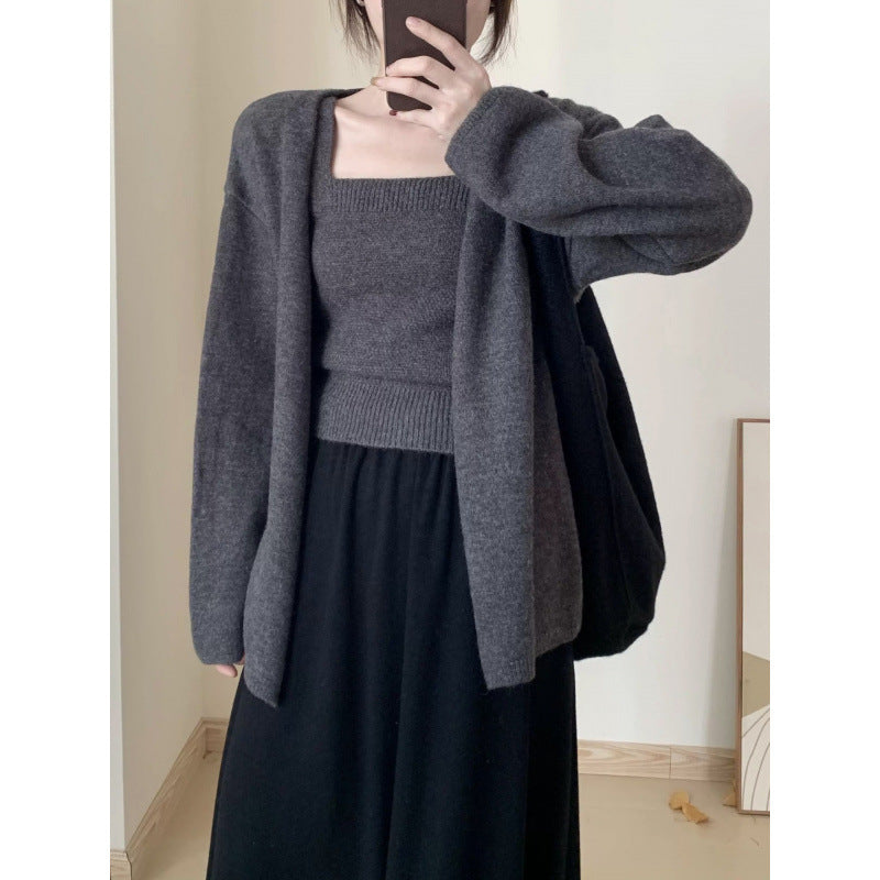 Sleeveless Tank Top Two-Piece Set, Elegant and Youthful Sweater