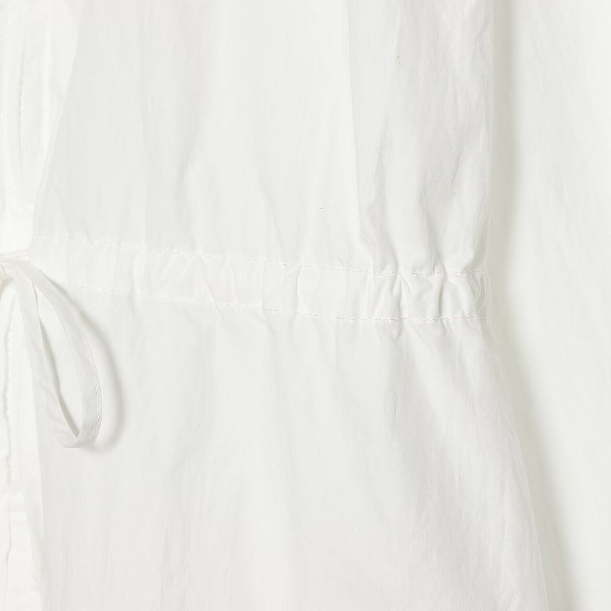 Stand up collar long sleeved shirt