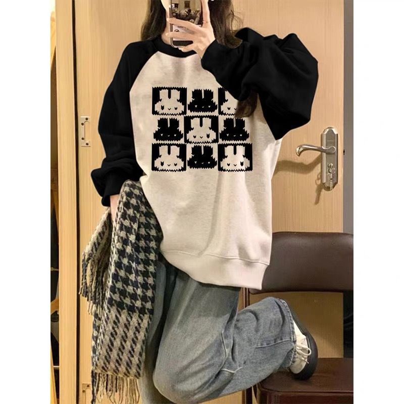 Vintage Raglan Sleeve Lightweight Crewneck Hoodie for Women, Cartoon Print, Loose Fit Long Sleeve Top