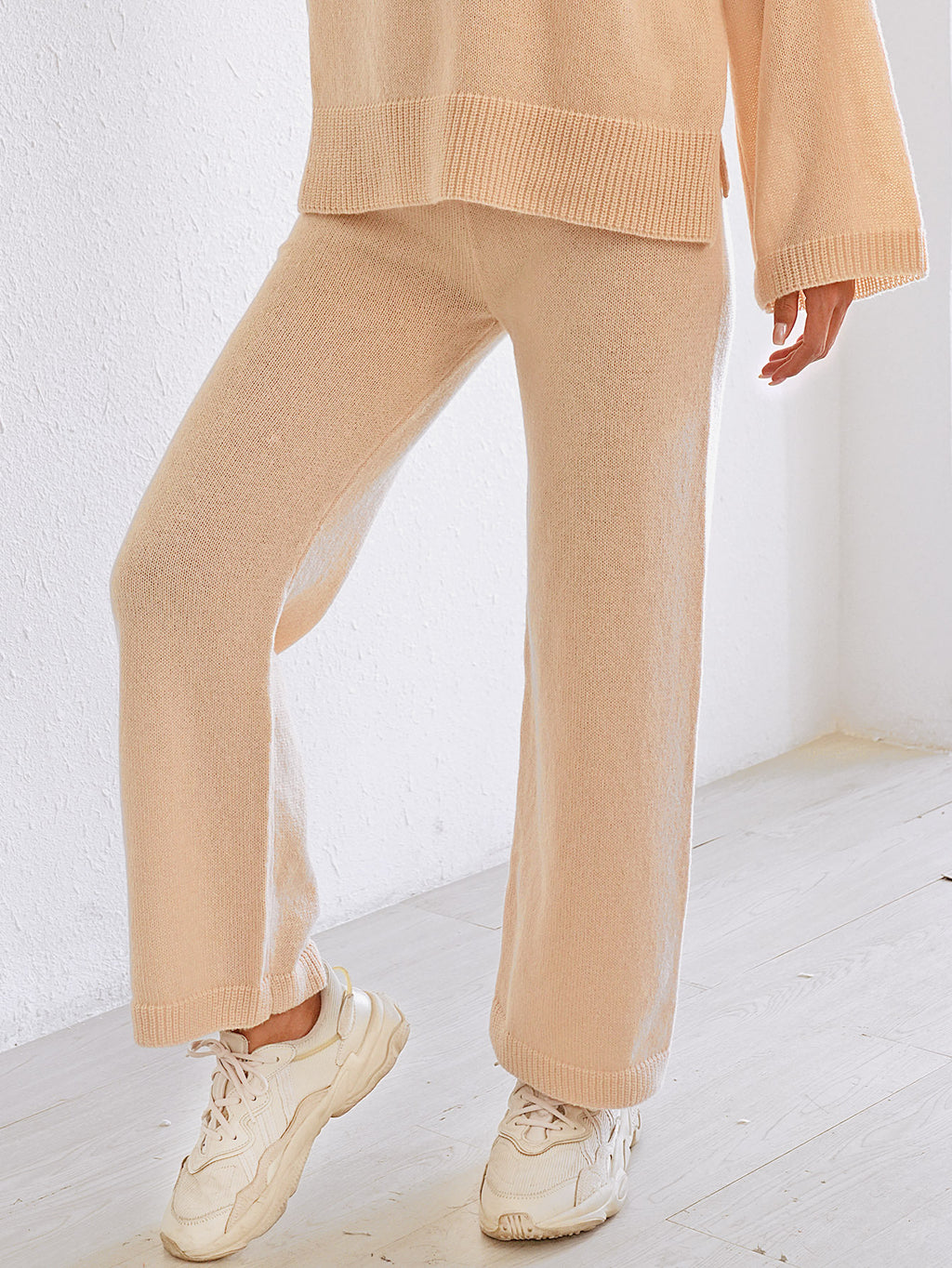 ChicWomen's Loose Tummy-Covering Straight-Leg Wide-Leg Casual Pants