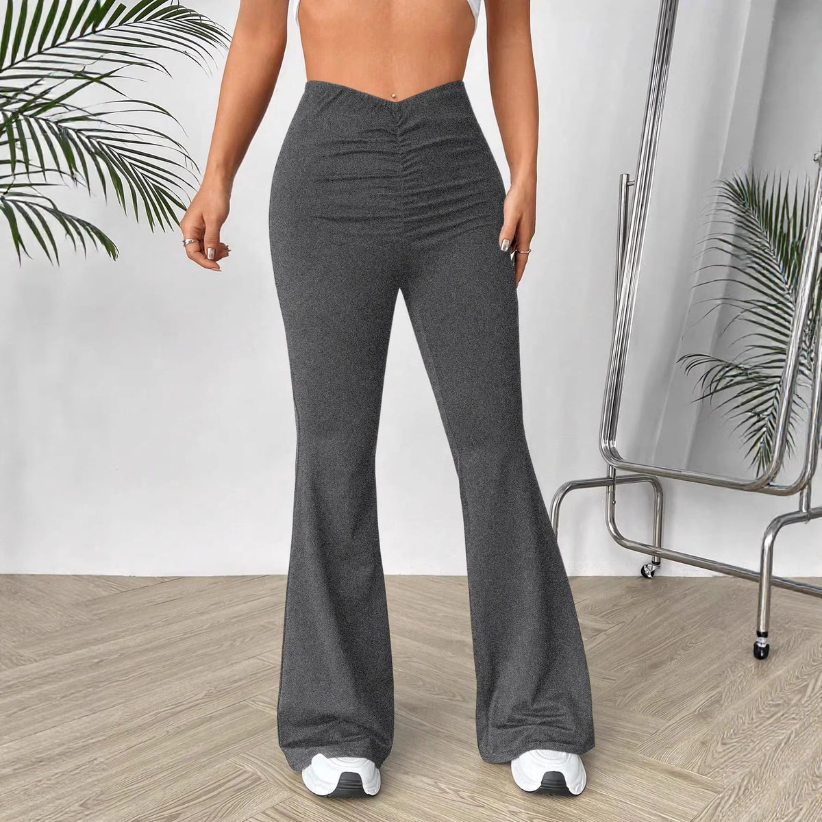 V-shaped waist slimming elastic pants