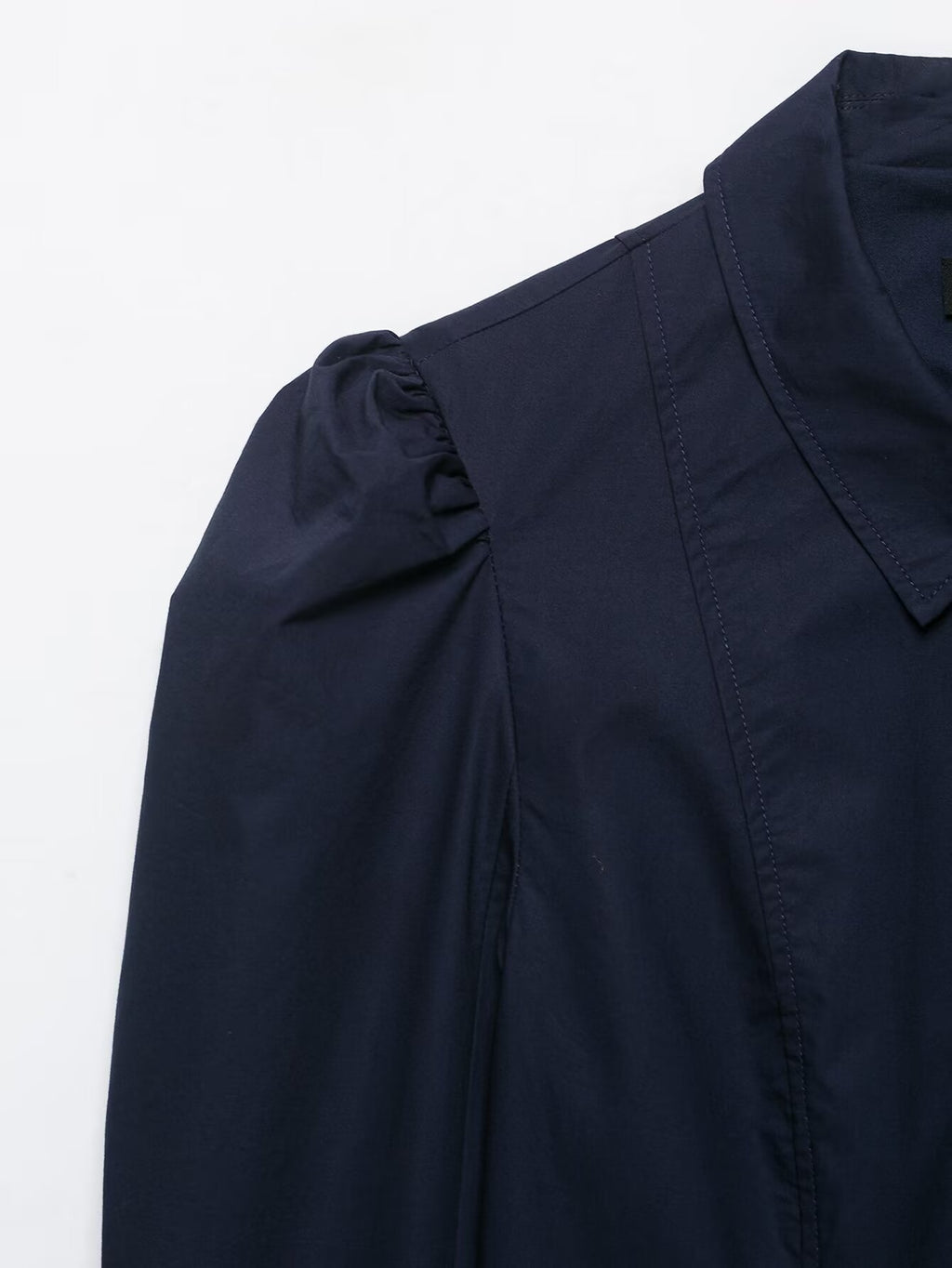 Stand up collar long sleeved single breasted top