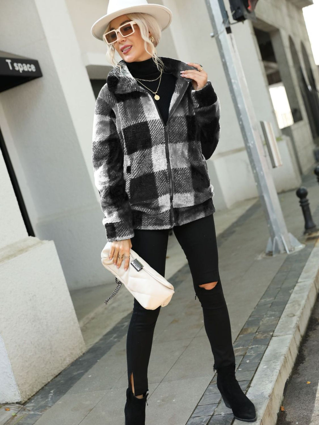 Women Plaid Zip-Up Collared Jacket