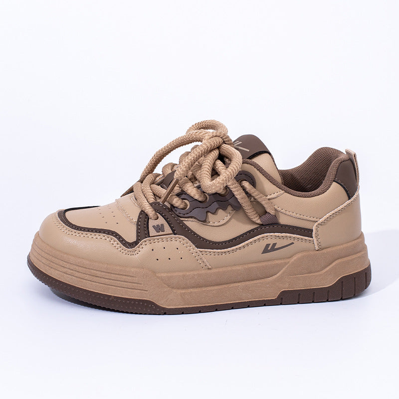 Versatile black and white thick soled casual shoes for women