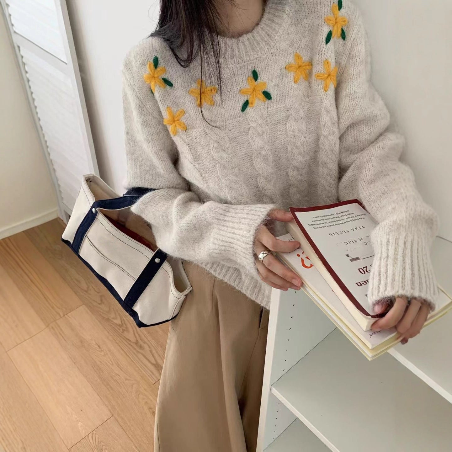 Embroidered crochet round neck pullover sweater for women