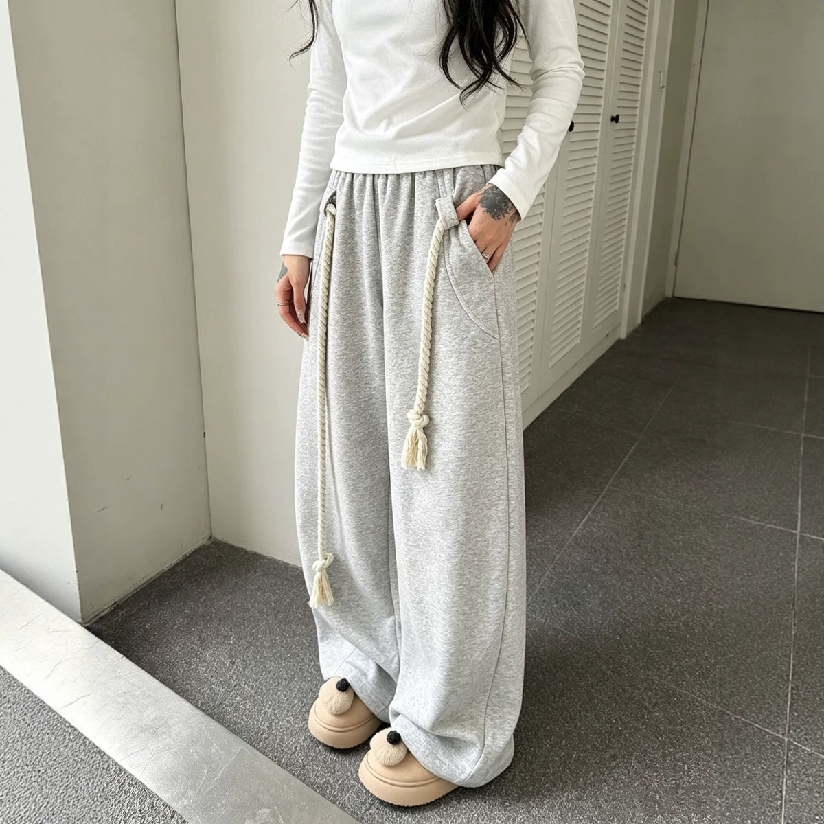 Casual Street Style Women's Loose Wide-Leg Sweatpants Fashionable Spring and Autumn High Street Sporty Pants