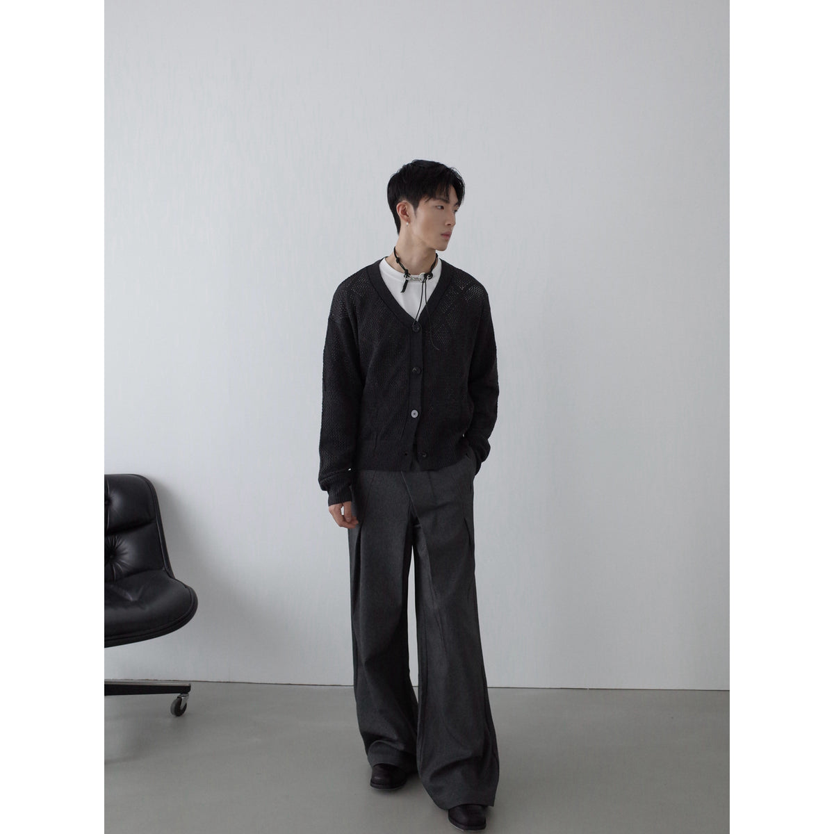 Vintage High-Intellect Design Pleated Trousers Clean Fit Drape Casual Pants Loose Wide-Leg Long Pants