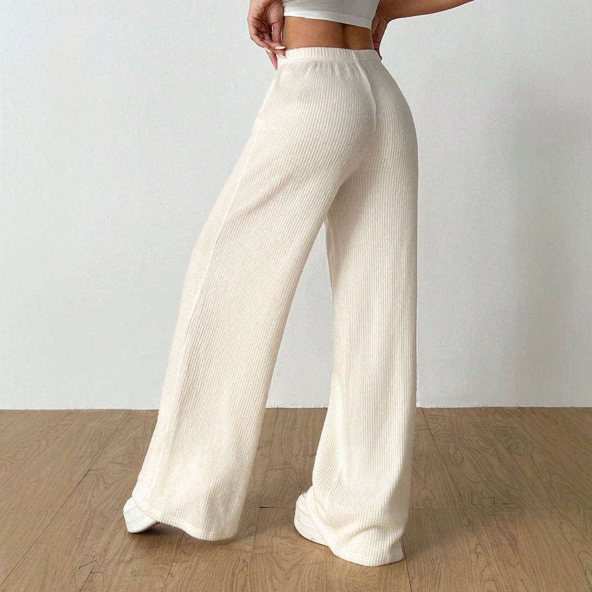 Fashionable Loose Fit Straight Leg Wide Leg Pants for Women, Comfortable Casual Long Trousers, Solid Color, Flowy Fabric, Versatile Style