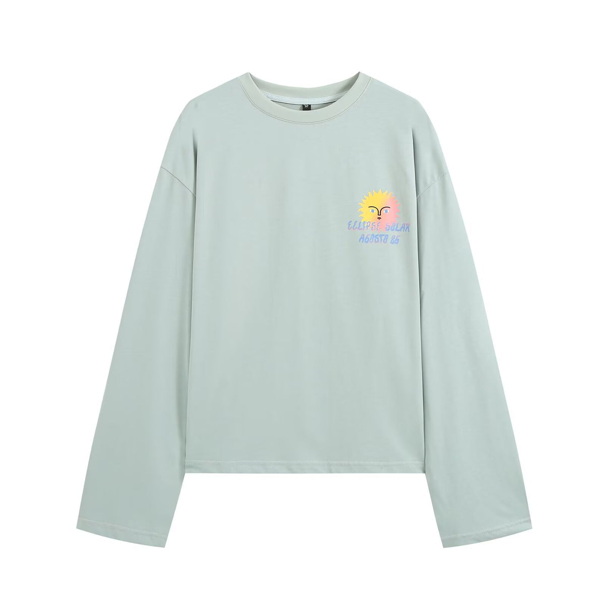 Round neck long sleeved shirt
