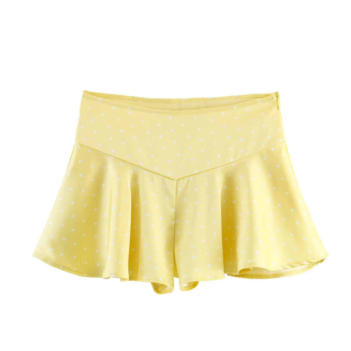 Spicy girl wide swing silk texture shorts