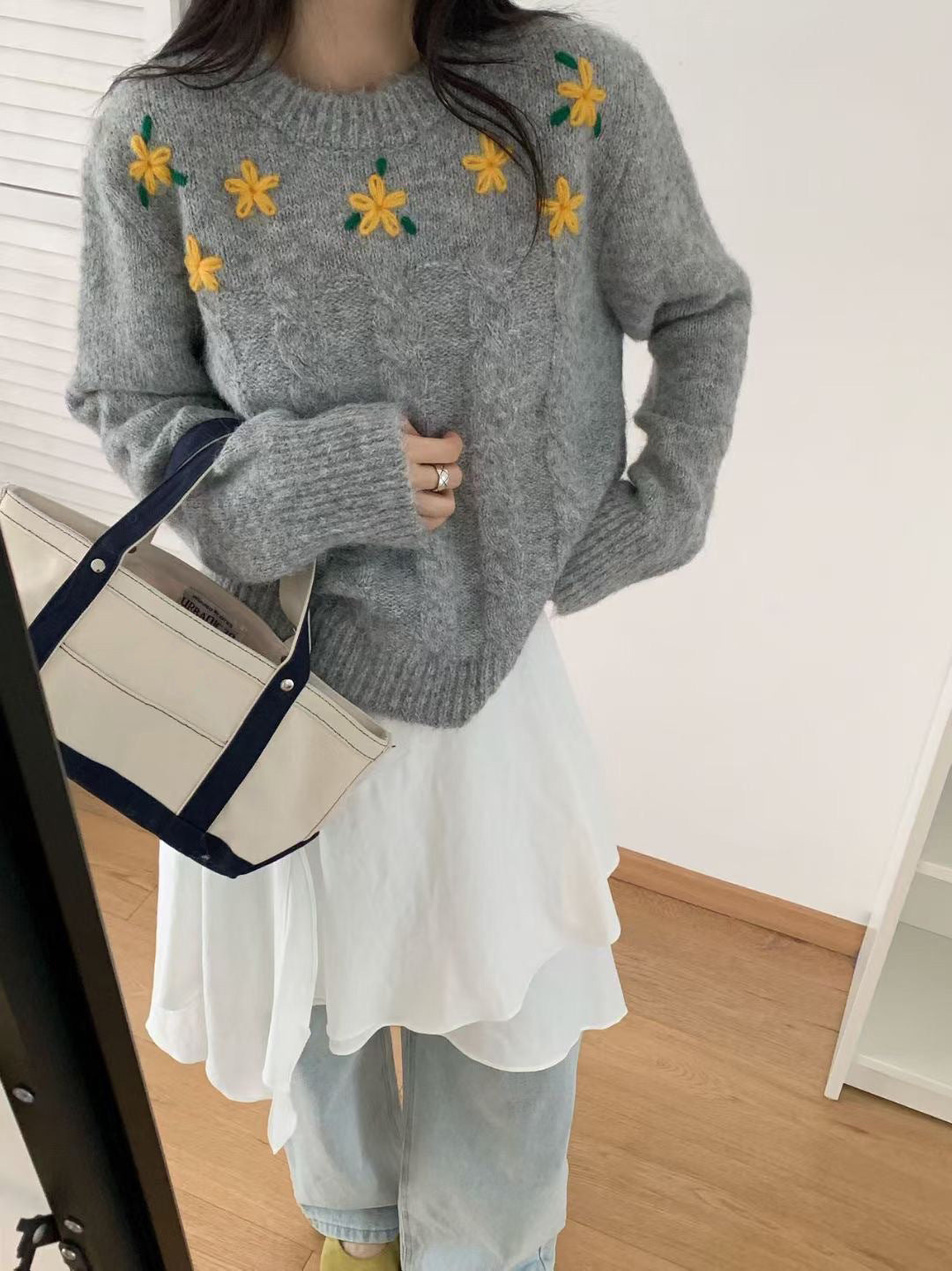 Embroidered crochet round neck pullover sweater for women