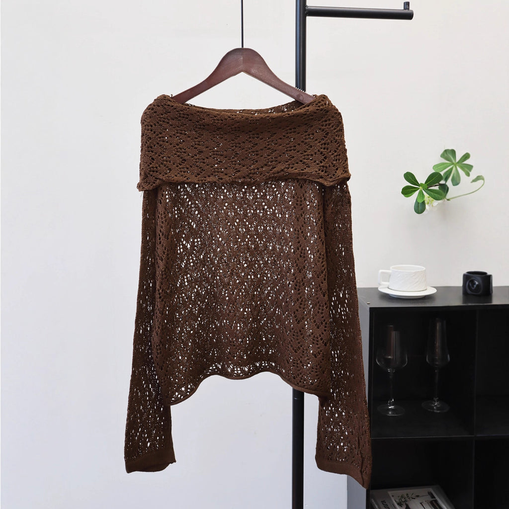 Loose hollow sweater