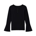 Long sleeved solid color T-shirt