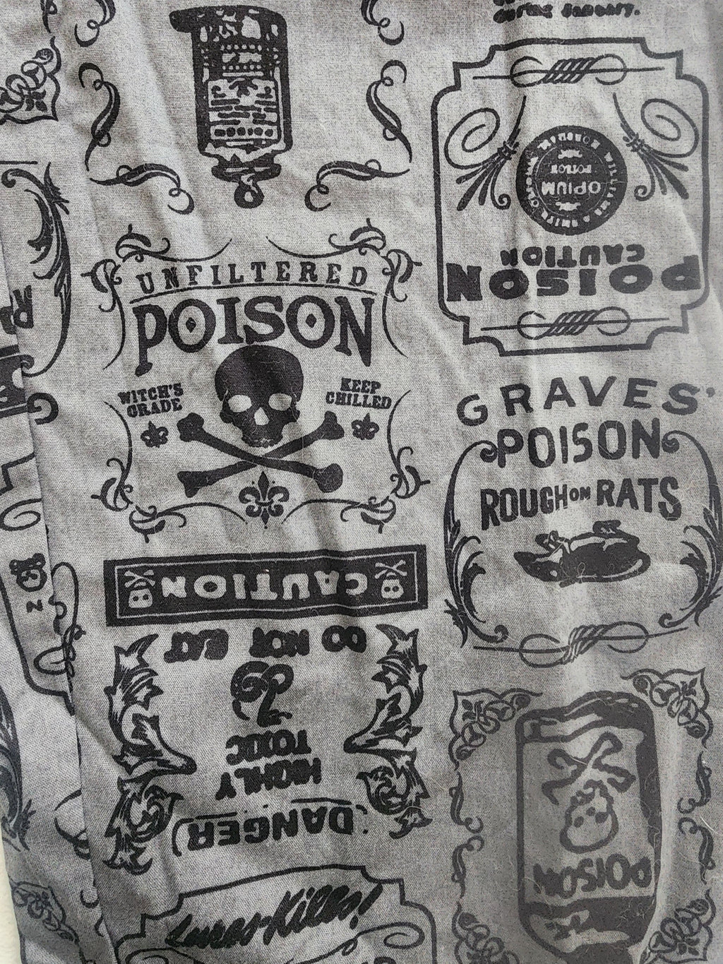 NEW Halloween Men's Lounge Pants S 28-30